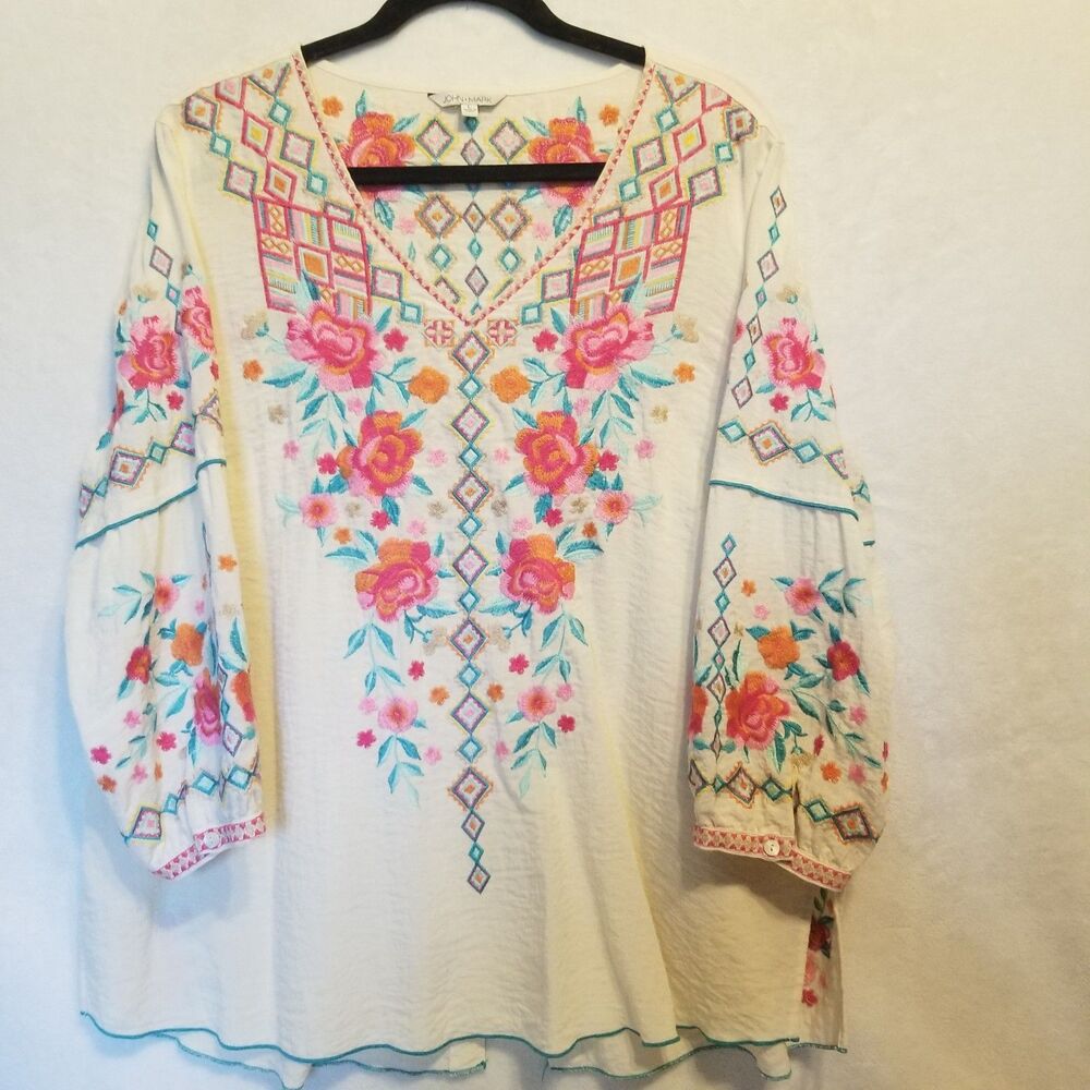 John Mark L Top Embroidered Floral V-Neck Cream Boho Festival Cottagecore Fun